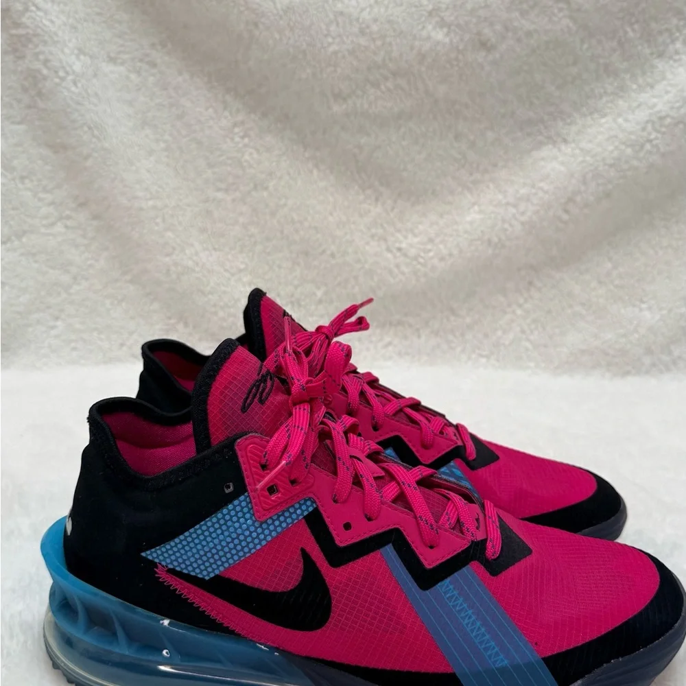 Nike LeBron XVII Low Fireberry ‎ Men’s Shoes Pink Blue Black Neon Night Low Top